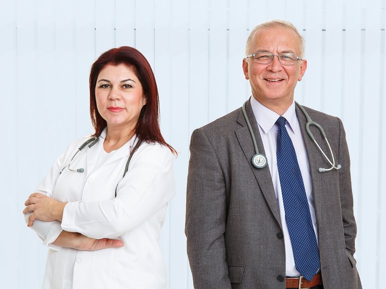 csm_Working_as_a_physician_4cd93180b7.jpg